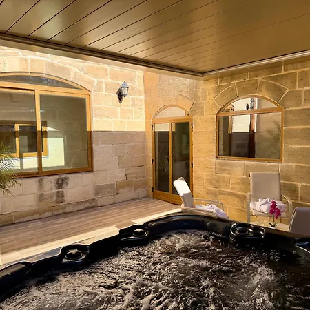 Girgor W/pool&jacuz Byarcocollection Villa
