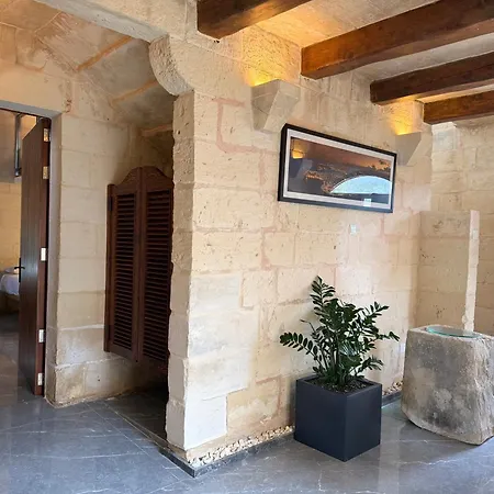 Villa Girgor W/pool&jacuz Byarcocollection St. Paul's Bay